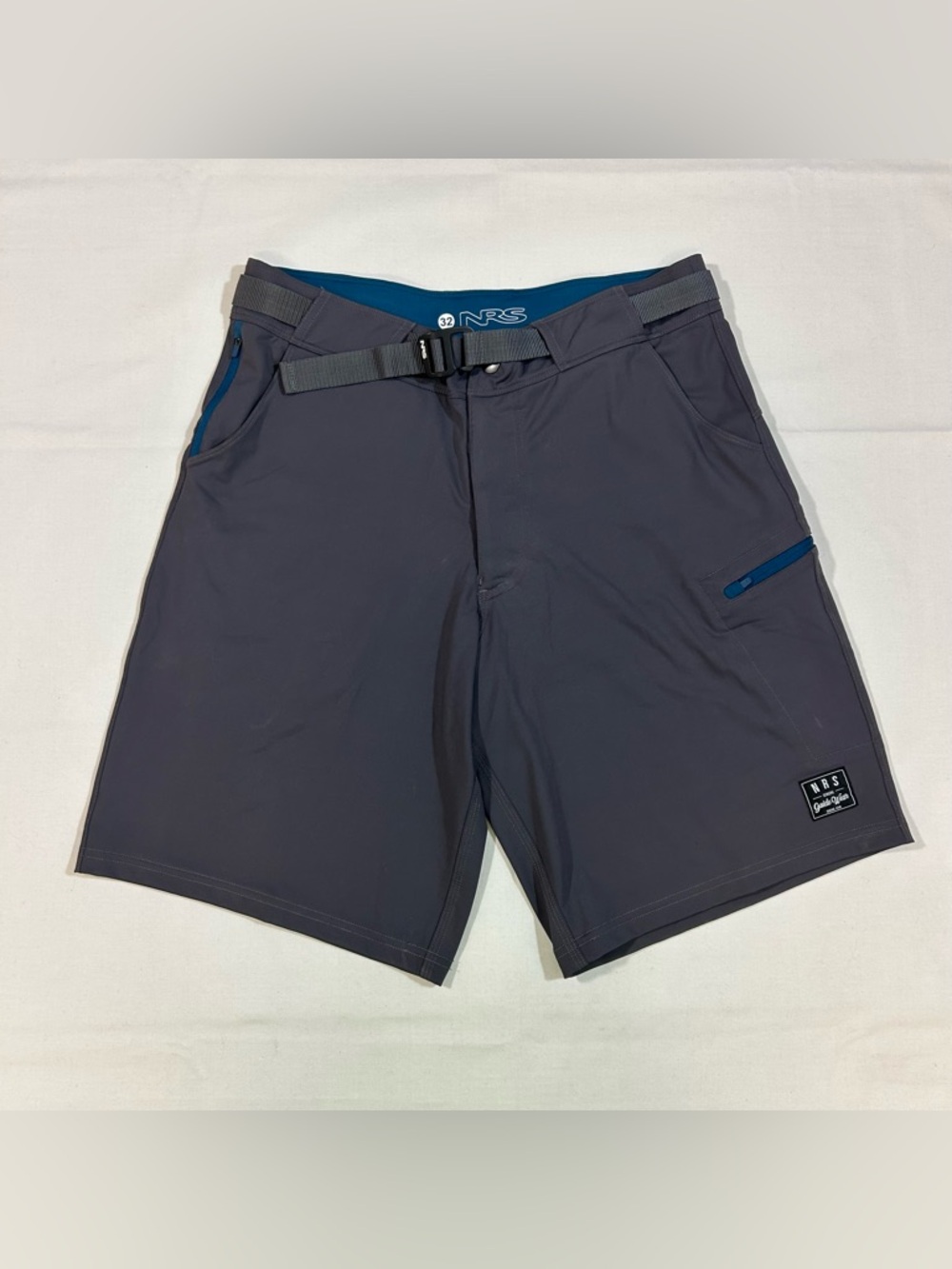 NRS Shorts Mens 32 Gray Quick Dry Belted Water Sports Outdoor Kayaking Rafting